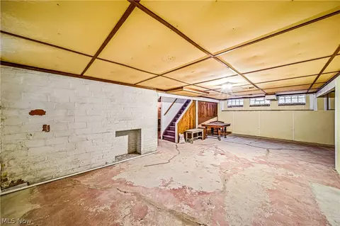 830 E 239th St, Euclid, OH 44123 photo 32