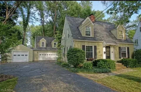 91 Chatfield Dr, Painesville, OH 44077