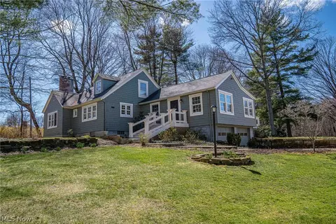 940 S Medina Line Rd, Wadsworth, OH 44281