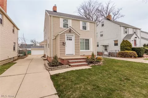 27113 Mallard Ave, Euclid, OH 44132