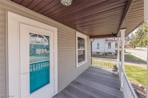 Exterior - 6 Pine St, Norwalk, OH 44857 photo 2 of 12