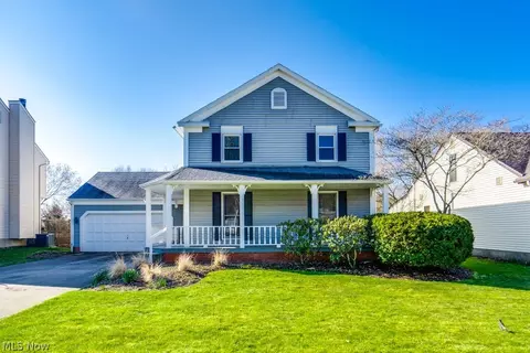 3352 Whitewood St NW, North Canton, OH 44720