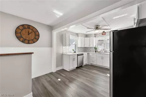 Kitchen - 215 Maple St, South Amherst, OH 44001 photo 1 of 8