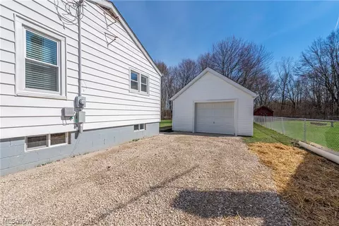 Exterior - 215 Maple St, South Amherst, OH 44001 photo 4 of 13