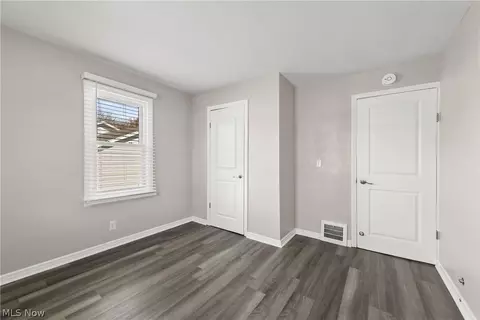 Bedroom - 215 Maple St, South Amherst, OH 44001 photo 2 of 2