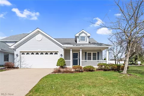 14090 Cygnet Ct, North Royalton, OH 44133