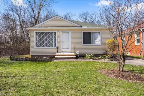 4370 Roadoan Rd, Brooklyn, OH 44144
