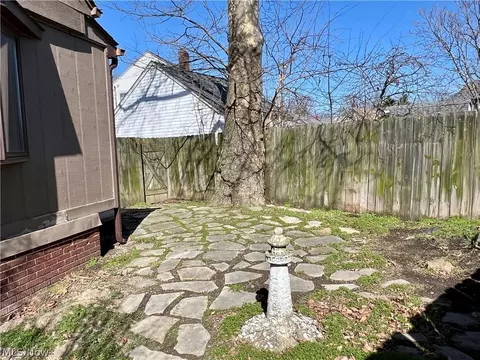 2209 Harborview Blvd, Lorain, OH 44052 photo 20