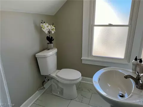 2209 Harborview Blvd, Lorain, OH 44052 photo 13