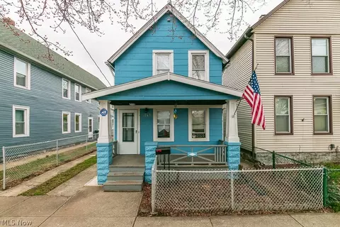 1743 E 33rd St, Cleveland, OH 44114
