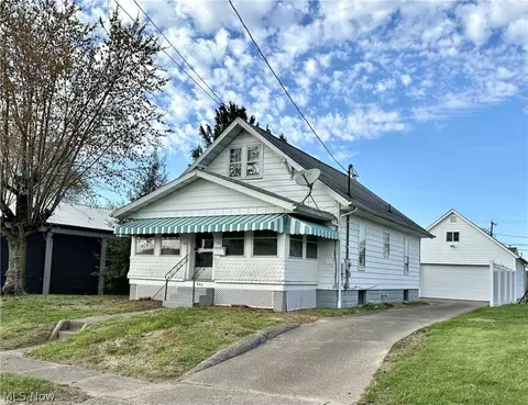 603 33rd St, Vienna, WV 26105