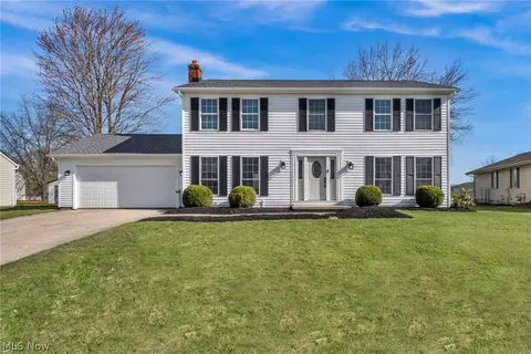 18495 Butternut Cir, Strongsville, OH 44136
