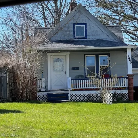 4460 W 49th St, Cleveland, OH 44144