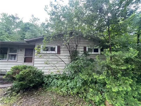3710 Waitley Dr, Richfield, OH 44286