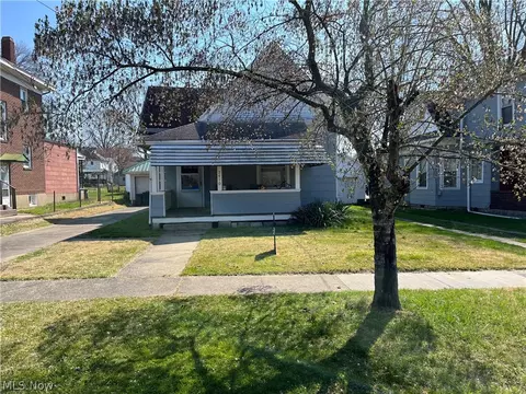 2410 Lynn St, Parkersburg, WV 26101