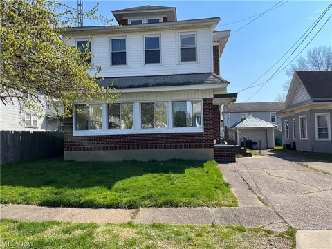2412 Lynn St, Parkersburg, WV 26101