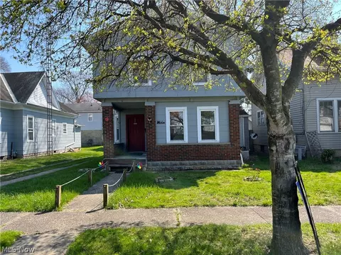 2408 Lynn St, Parkersburg, WV 26101