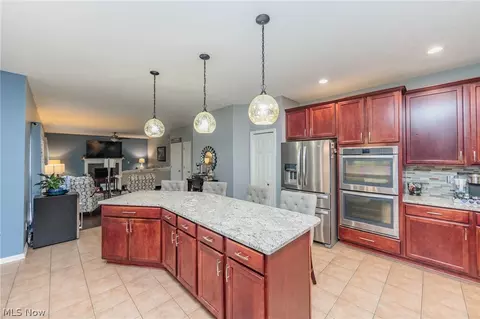 Kitchen - 32883 Walnut Dr, Avon, OH 44011 photo 4 of 5