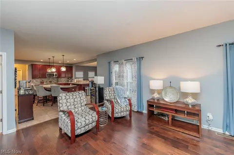 Living - 32883 Walnut Dr, Avon, OH 44011 photo 4 of 9
