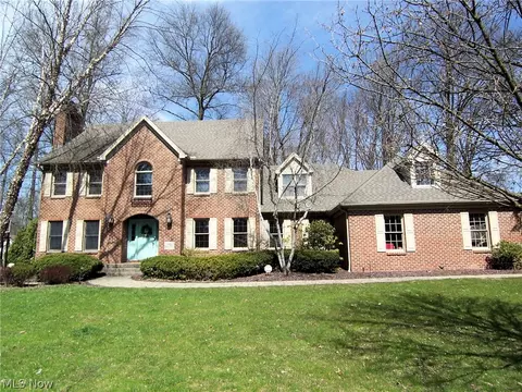 806 Park Harbour Dr, Boardman, OH 44512 photo 3