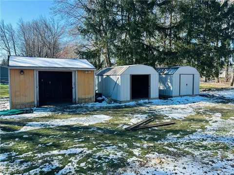 1325 Union Ave, Ashtabula, OH 44004 photo 6