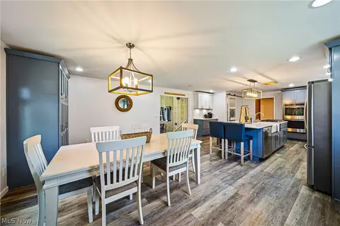 Dining - 3042 W 13th St, Ashtabula, OH 44004 photo 2 of 2