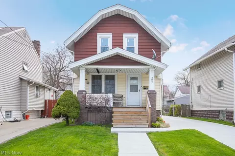 3057 W 114th St, Cleveland, OH 44111