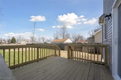 Exterior - 813 E 34th St, Lorain, OH 44055 photo 8 of 8