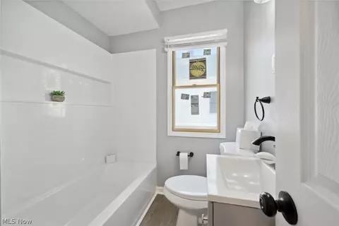 Bath - 813 E 34th St, Lorain, OH 44055 photo 1 of 2