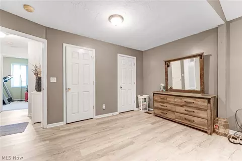 Bedroom - 2984 Rockefeller Rd, Willoughby Hills, OH 44092 photo 3 of 5