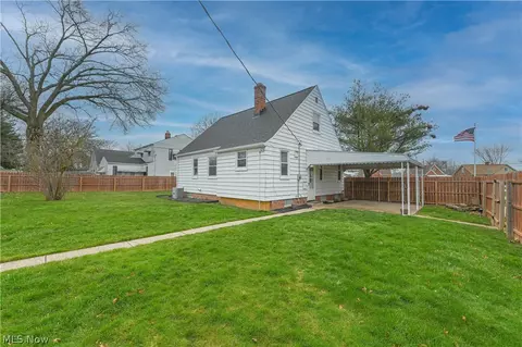 Exterior - 8301 Ackley Rd, Parma, OH 44129 photo 9 of 12