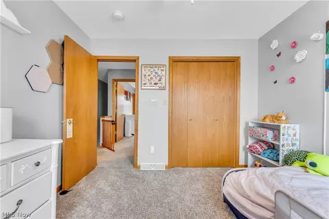 Bedroom - 2560 Blake Rd, Wadsworth, OH 44281 photo 1 of 6