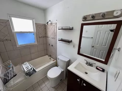 7459 Hawk Ave, Mentor, OH 44060 photo 5