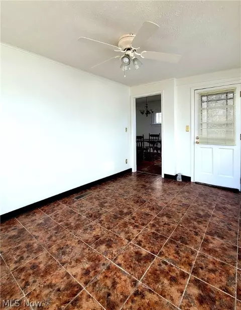 1133 Brant Ave NW, Canton, OH 44708 photo 9