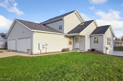 5032 Garden Lake Ct, Medina, OH 44256