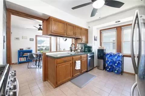 Kitchen - 8019 Essen Ave, Parma, OH 44129 photo 7 of 7