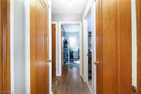 Entry Way - 8019 Essen Ave, Parma, OH 44129 photo 1 of 2