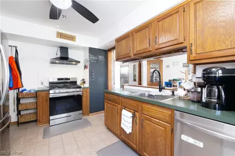 Kitchen - 8019 Essen Ave, Parma, OH 44129 photo 6 of 7