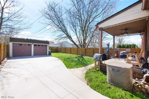 Exterior - 8019 Essen Ave, Parma, OH 44129 photo 3 of 6