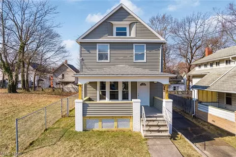 172 Henry St, Akron, OH 44305