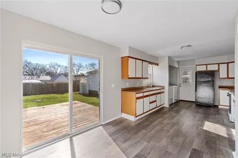 Kitchen - 2310 Morris Ave NE, Canton, OH 44705 photo 5 of 5