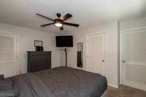 Bedroom - 1830 Maple St, Wickliffe, OH 44092 photo 3 of 9
