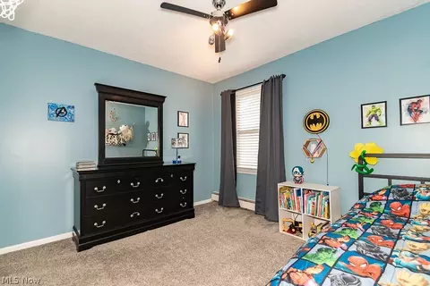 Bedroom - 1830 Maple St, Wickliffe, OH 44092 photo 7 of 9