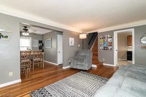 Living - 1830 Maple St, Wickliffe, OH 44092 photo 3 of 5
