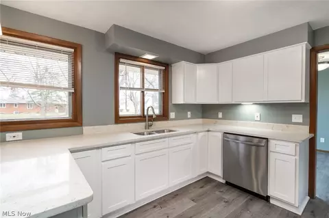 Kitchen - 1606 Tower Blvd, Lorain, OH 44053 photo 1 of 5