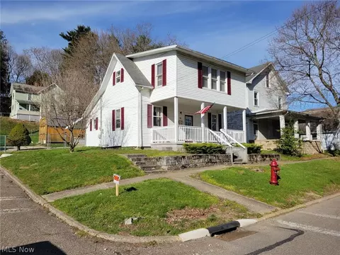 91 W Jefferson Ave, Mcconnelsville, OH 43756