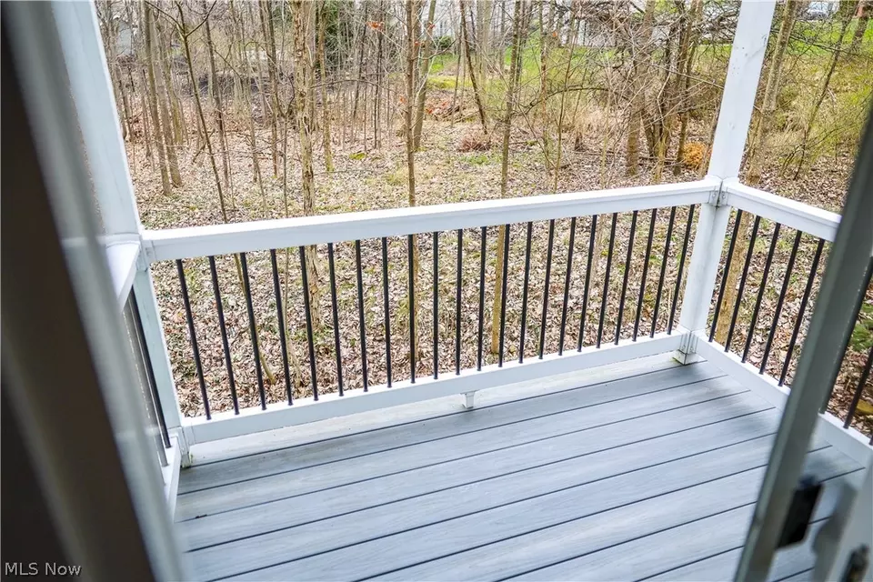 1609 Stoney Run Cir, Broadview Heights, OH 44147 24 Photos Movoto