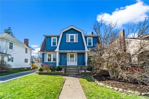3064 Essex Rd, Cleveland Heights, OH 44118