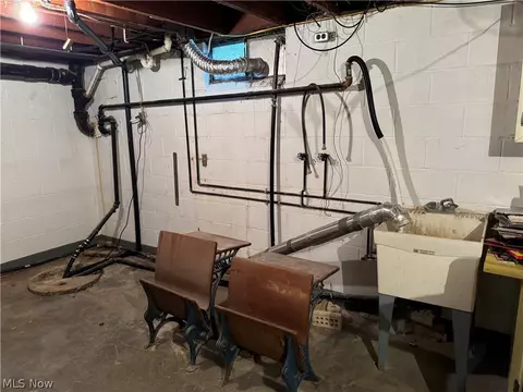 Other - 207 E 27th St E, Dover, OH 44622 photo 7 of 9