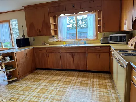 Kitchen - 207 E 27th St E, Dover, OH 44622 photo 2 of 4